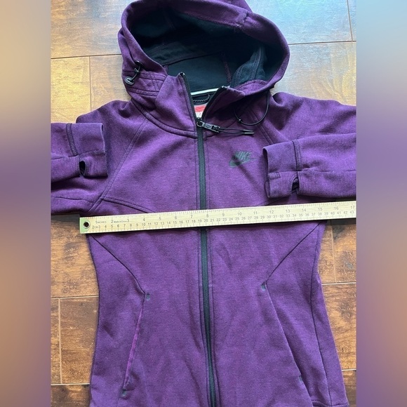 Womens NIKE TECH FLEECE WINDRUNNER Jacket HOODIE Purple Size XS SOLD AS IS - Picture 5 of 7